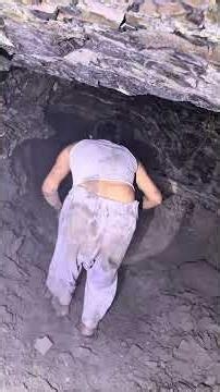 Black diamond mining with 4000 feet’s deep underground working #australianmining #gold #satisfying