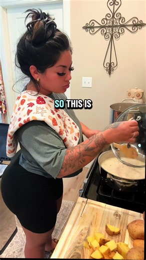 I’m curious to know who is the cook in your home? Is it you or your partner, and why? #fyp