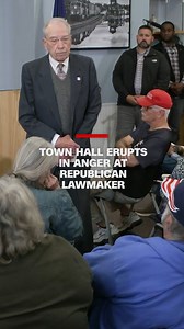 55K views · 1.4K reactions | Republican Sen. Chuck Grassley of Iowa faced criticism of the Trump administration for mistakenly deporting a Maryland man to El Salvador during a town hall in Fort Madison, Iowa. Read more at the link in @cnn's bio. | CNN Politics | Facebook