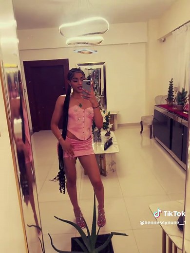 Discover the Joy of Hennessy Cocktails with Friends