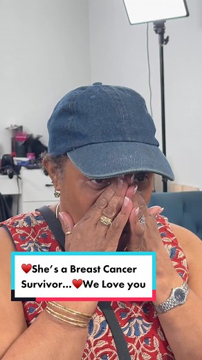 ♥️BREAST CANCER SURVIVOR 🎀 Losing your hair is one of the most challenging side effects of breast cancer treatment, and it can be a deeply emotional experience. For many women, their hair is an important part of their identity, and losing it can be like losing a part of themselves. It can also be a visible reminder of their cancer journey, which can be difficult to come to terms with...♥️ … Can y’all Drop some ♥️’s in the comments for my beautiful Auntyyy & let her know she’s Gowjussssss 🥰😍😘