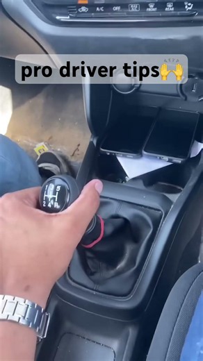 How to shift manual car gear smoothly #automobile #viral #ytshorts #mustwatch #foryou #trending #yt