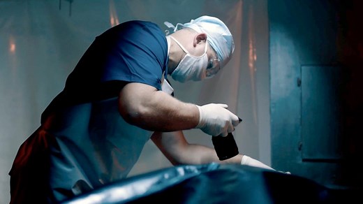 Christine Lazzaro - Spring Break Murders (Series 1, Episode 8) - Apple TV (UK)