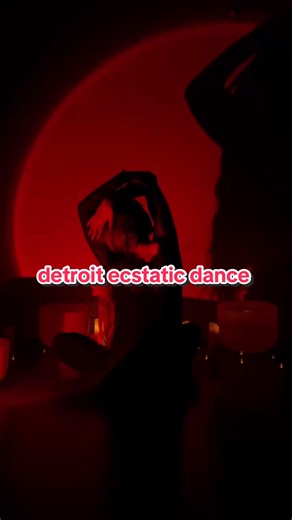 what’s that song that always moves you without fail? detroit // i feel like we need an ecstatic dance party gauging interest.. if there was a super vibey setting, solid sound system, moving music and an opportunity for conscious connection.. would you take it? let me know, comment “movement” if you’re down and actually, share your fav songs to dance to im making a playlist for an ecstatic dance party im leading in guatemala next month so please gimme all the feels n good vibes #detroit #detroitm
