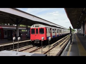 London Undergound District Line Wimbledon Branch D Stock