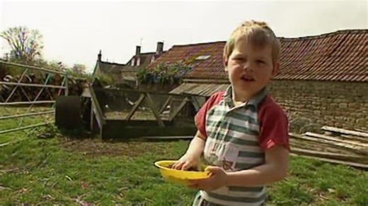 Teletubbies S01:E18 - Feeding the Chickens