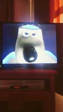 Wallace and Gromit The wrong trousers original VHS music that got copyrighted #wallaceandgromit ￼