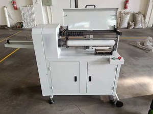 [Hot Item] Máquina automática de corte de núcleo de papel kraft para fuegos artificiales, máquina de enrollado y corte de núcleo de papel, máquina de fabricación de tubos de papel