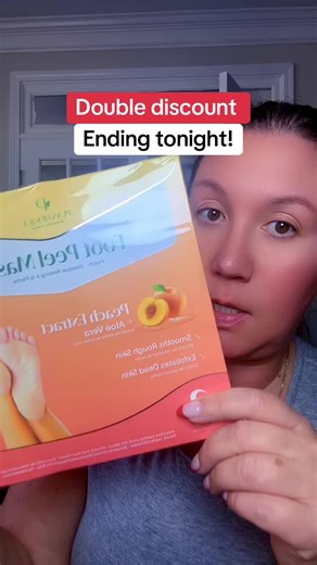 Foot and Peel Mask for Women Over 30