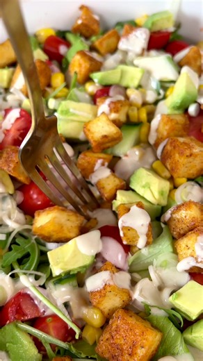 Creamy Tofu Salad Recipe: Easy & Healthy Dinner Idea