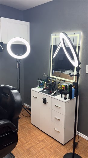 Expert Tips for Perfect Barber Shop Lighting