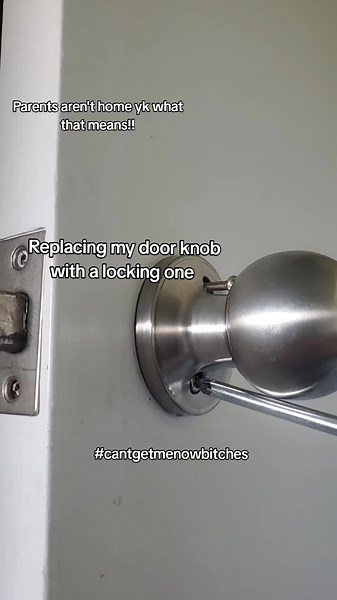 Upgrading Bedroom Door Locks for Enhanced Security