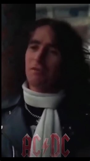 How Bon Scott Got Into AC/DC #acdc #rocknroll #acdcfan #bonscott | Acdc Fan
