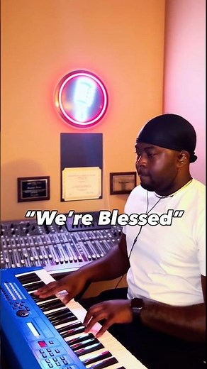 Fred Hammond “We’re Blessed” Bump Twist. #SeekGod #faith #GospelMusic #Musician #Blessed