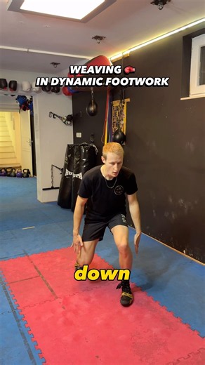Weaving in dynamic boxing footwork 🥊