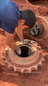 799K views · 746 reactions | Excavator Drive Motor Maintenance And...