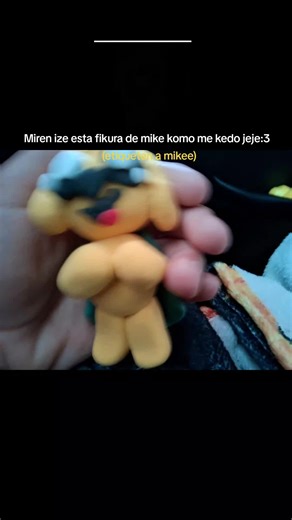 @Mikecrack etiquetenlo plss jeje #mikecrack💛 #loscompasfans #mike #trolino👑 #saquenmedelflop @Trollino (K) Rol ☕🧡🍪