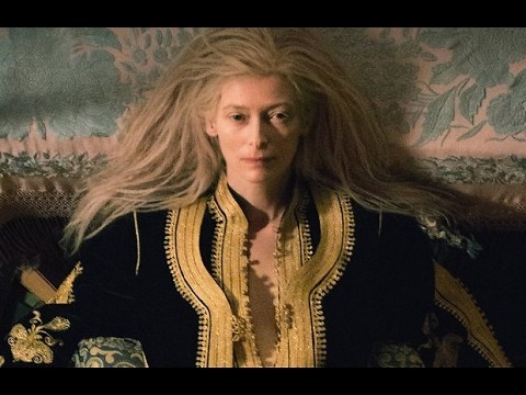 Only Lovers Left Alive — "Old Mirror Gag"