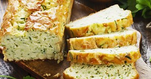 Ce cake à la courgette est inratable ! Découvrez notre recette...