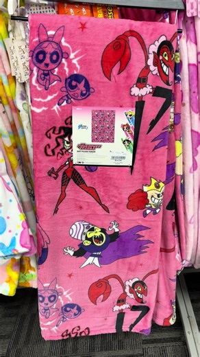 Another Powerpuff Girls blanket at Burlington! #powerpuffgirls #powerpuffgirlsblanket #burlingtonblanket