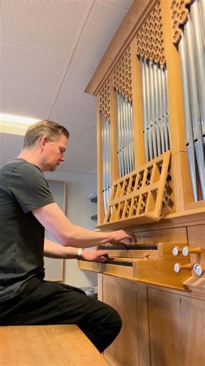 194 reactions · 8 comments | A folk music inspired spontaneous improvisation on a small, but sweet, rehearsal pipe organ at the music conservatory in Esbjerg  | Frederik Magle Music | Facebook