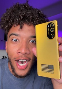 I Got My Trump Phone — CarterPCS Unboxing & Wallpaper Tips