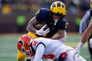 Michigan RB Blake Corum vague about knee injury: ‘I will be back’