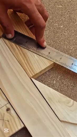 #HandmadeHome #CreativeProjects #DIYCraftsman #CraftYourWay #HomeDecorDIY #ArtisanSkills #CraftingJoy #MakerMovement #DIYInspiration #CraftingCommunity | Rosana Linda