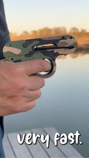 wantedwalrus (@wantedwalrus) - I invented this candy gun. | candy