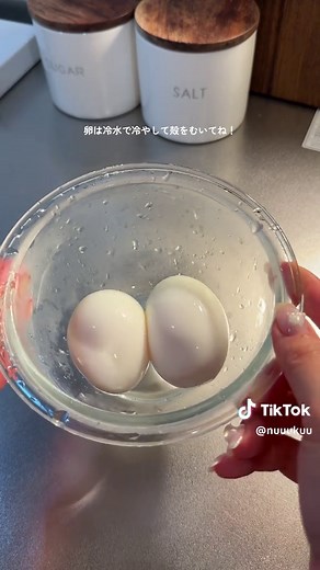 とろ〜り半熟卵ハンバーグのレシピ