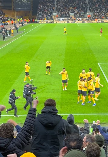 Rodrigo Gomes Scores First Goal Against Liverpool!