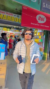 iPhone giveaway 🎁 like share comment fast👍 #mobile #mahboobmobilesisai #giveaway #iphone #free | Mahboob Mobilesisai