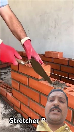 Stretcher Bond Brick Layer Mason video.#mason #construction #brick #cobstructionwork