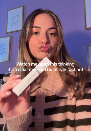 Clear vs. Light Mascara Mix-Up Explained