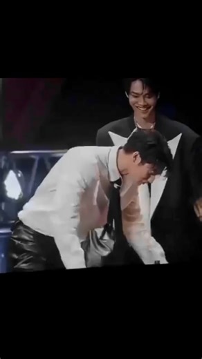 love u,kiss💗 #winmetawin #brightvachirawit #brightwininjapan #brightwin #astrostuffsxbright #velencexwin