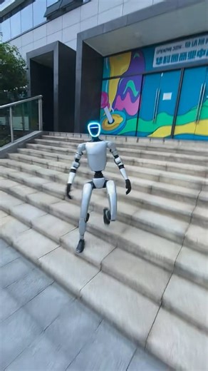 1.8K views · 35 reactions | Doing great  #robots #robotics #AI | Reviews | Facebook