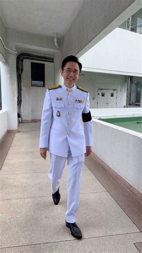 “สส.ยศชนัน” แต่งชุดปกติขาว ร่วมรัฐพิธี เปิดประชุมรัฐสภา #ยศชนันวงศ์สวัสดิ์ #เพื่อไทย