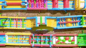 Introducing the GIANT! A massive 300m inflatable obstacle course for all you aspiring ninja warriors. Have you got what it takes to slay the giant? 🎉 | The Big Bounce Australia