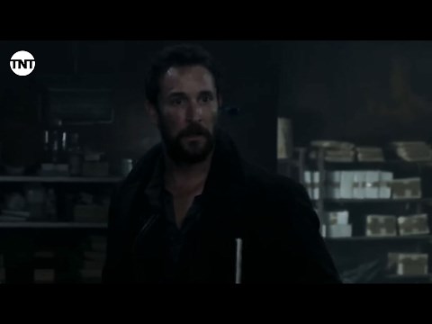 Hunger Pains - New Alien Bug | Falling Skies | TNT