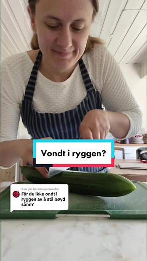 Ovnsbakt ørret med agurksalat og nypoteter