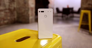 LineageOS 19 builds arrive for Samsung Galaxy S10 series, Essential Phone, plus more