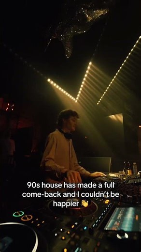 90's House in 2025 | Plastic Smile by Kyle Walker & Chesster