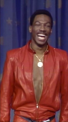 Eddie Murphy gets winded (crowd members heckle) - Delirious (1983)