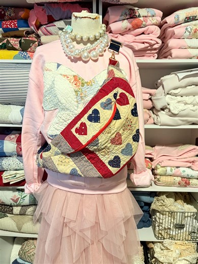 Antique Quilt Fanny Pack Upcycled Vintage Quilt Waist Bag Handcrafted Patchwork Festival Bum Bag Cottagecore Crossbody - Etsy