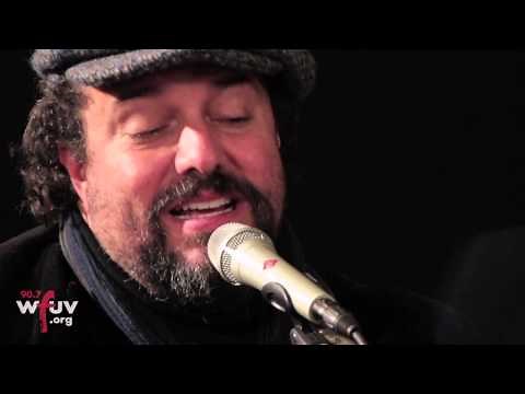The Mavericks - "Back In Your Arms Again" (Live at WFUV)