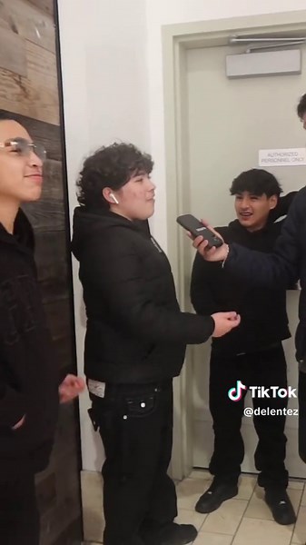 Learn Common Spanish Words Through Public Interviews