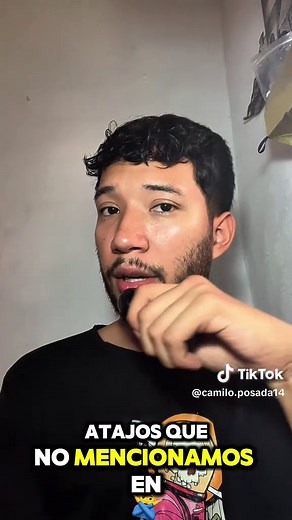 En este video aprenderás los 10 atajos esenciales de Visual Studio Code que todo programador debería dominar. Olvídate de Ctrl C y Ctrl V — estos son los atajos que realmente te ahorran tiempo: mover líneas, múltiples cursores, formatear código, buscar en todo el proyecto y mucho más. ¡Estos tips funcionan para cualquier lenguaje de programación! #VisualStudioCode #Programacion #codigo #developer #aprendeentiktok