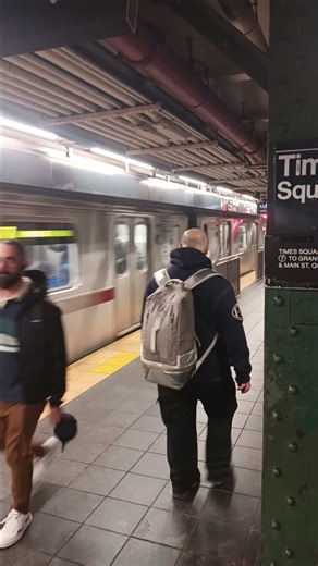 R188 7 express departing times sq