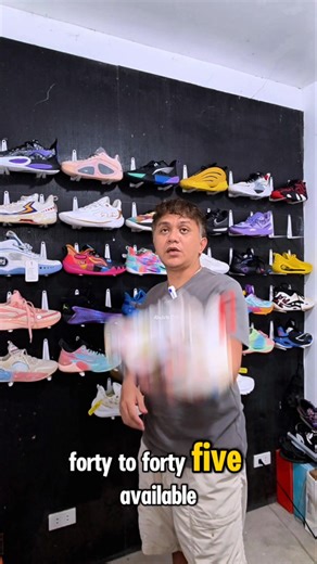 DLO Russel 1 signature basketball shoes bagsak presyo #DLO #Russell #signatureshoes #nbaplayers #basketballshoes #basketball #basketballplayer | IEAGO