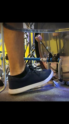 Stan Bicknell on Instagram: "I’ve been favouring direct drive again recently. Specifically on the FP9. I ran DD for years back in the Tomas Haake and Jon Theodore medley days, then switched to chain and never really looked back. But lately I felt the pull back to direct drive… and I’ve been LOVING it. Over the years I’ve learnt that no gear actually makes you better. It always comes back to technique and how well you’ve dialled your foot in. That said, I’m seriously enjoying the feel of DD again